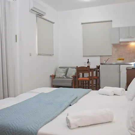 Vaso Hotel *